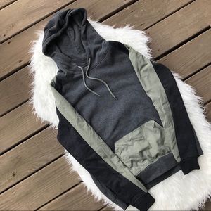 Active hoodie